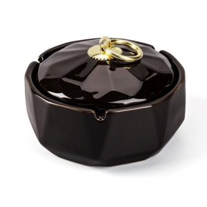 beau cendrier en céramique