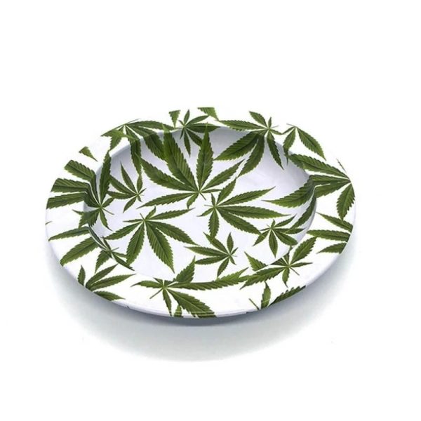 cendrier feuille de cannabis