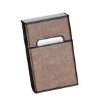 étui avec motif pour cigarettes
